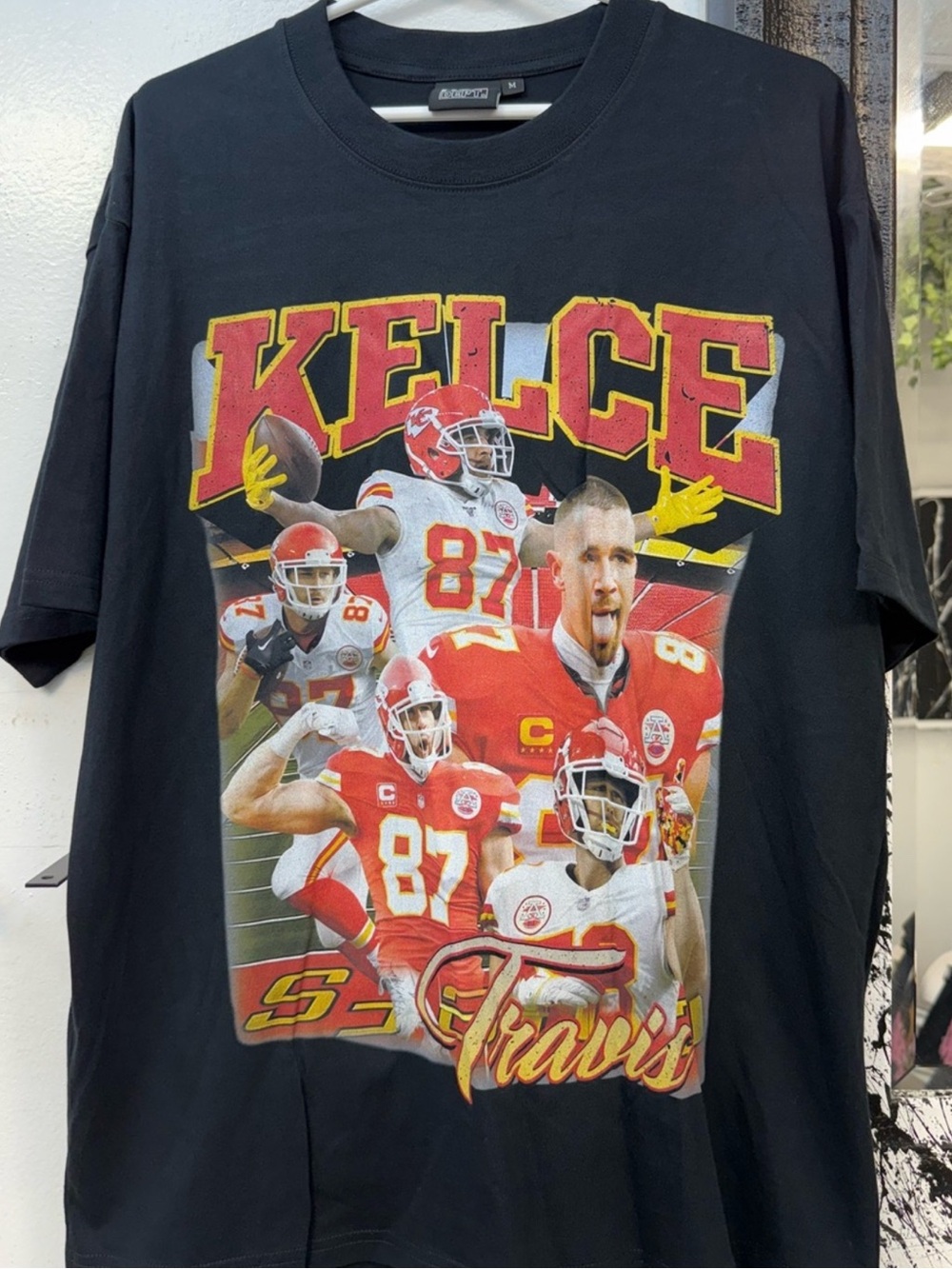 Travis Kelce Kansas City Chiefs NFL big graphic Graphic Tee